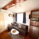 Mobile Nebo Luxus
