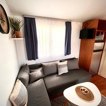 Mobile Nebo Luxus