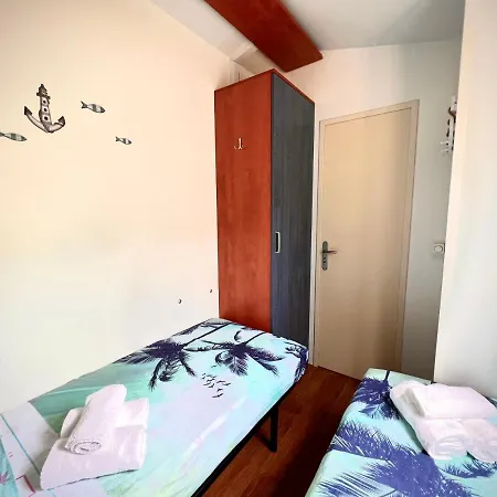 Mobile Nebo Luxus Campingplatz Klenovica