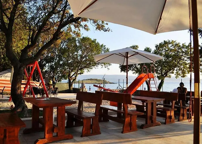 Kamp alanı Mobile Nebo Luxus