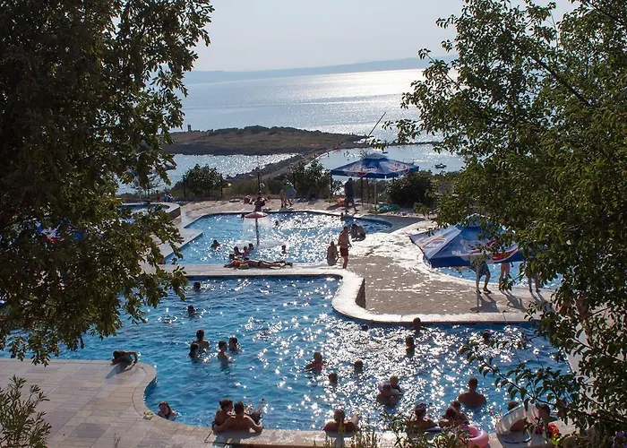 Kamp alanı Mobile Nebo Luxus *